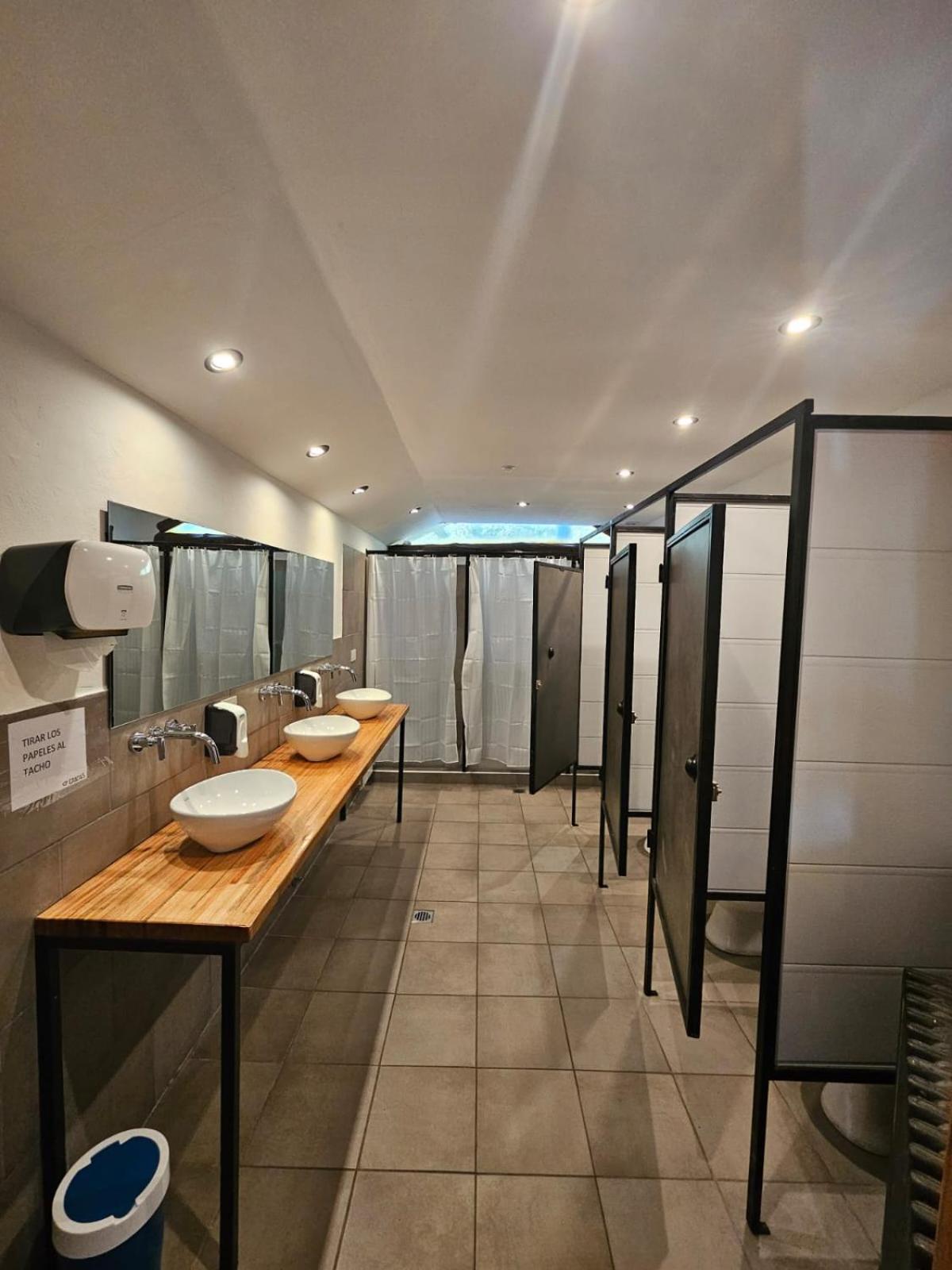 Hostel Capsula Refugio Oeste San Carlos de Bariloche Luaran gambar